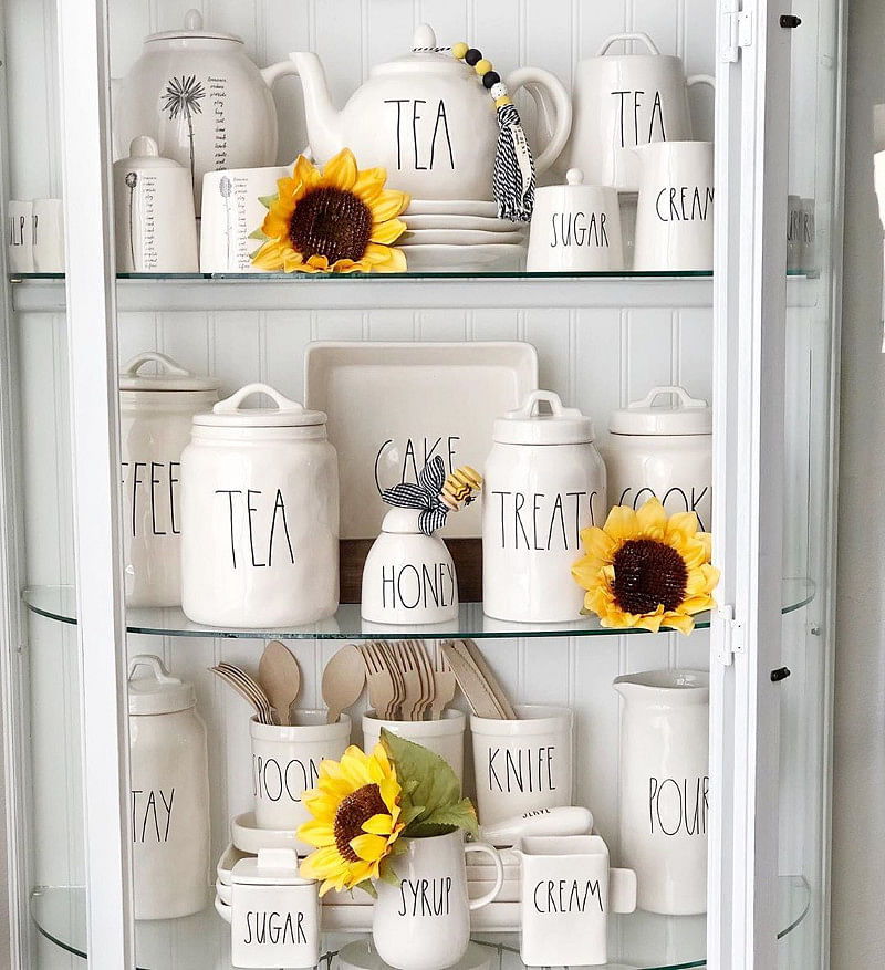 27 Sunflower Kitchen Decor Ideas That Will Make You Smile In 2021