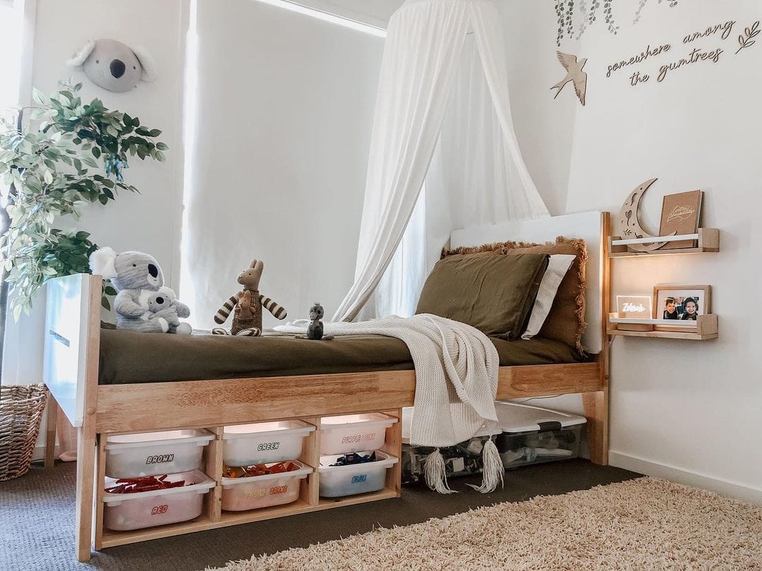 11 Under Bed Storage Ideas That Work In 2021 Houszed