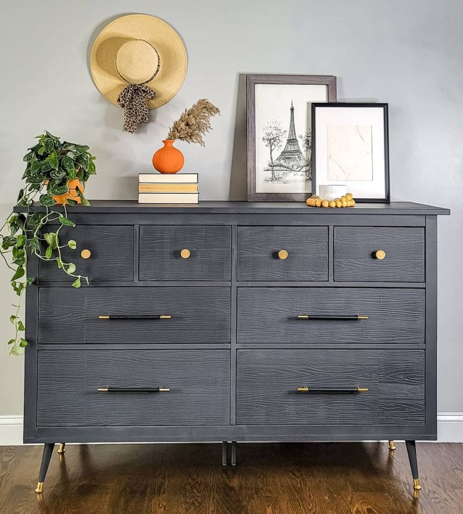 31+ IKEA Hemnes Ideas For The Perfect Upcycle in 2026 | Houszed