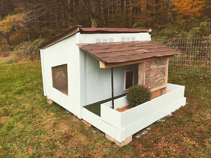 19+ DIY Dog House Ideas That Work
