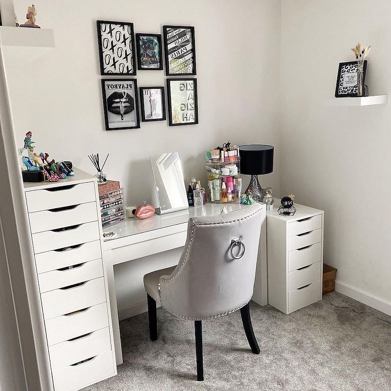 Glass top deals dressing table ikea