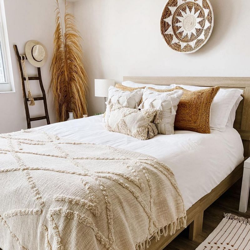 Inspiring ideas for a small cozy shared boho bedroom - IKEA